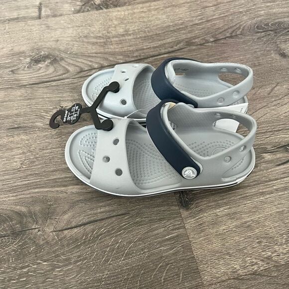 Crocs Girls/Boys Crocband Moulded Croslite Strap Fastening Sandal - Picture 3 of 6